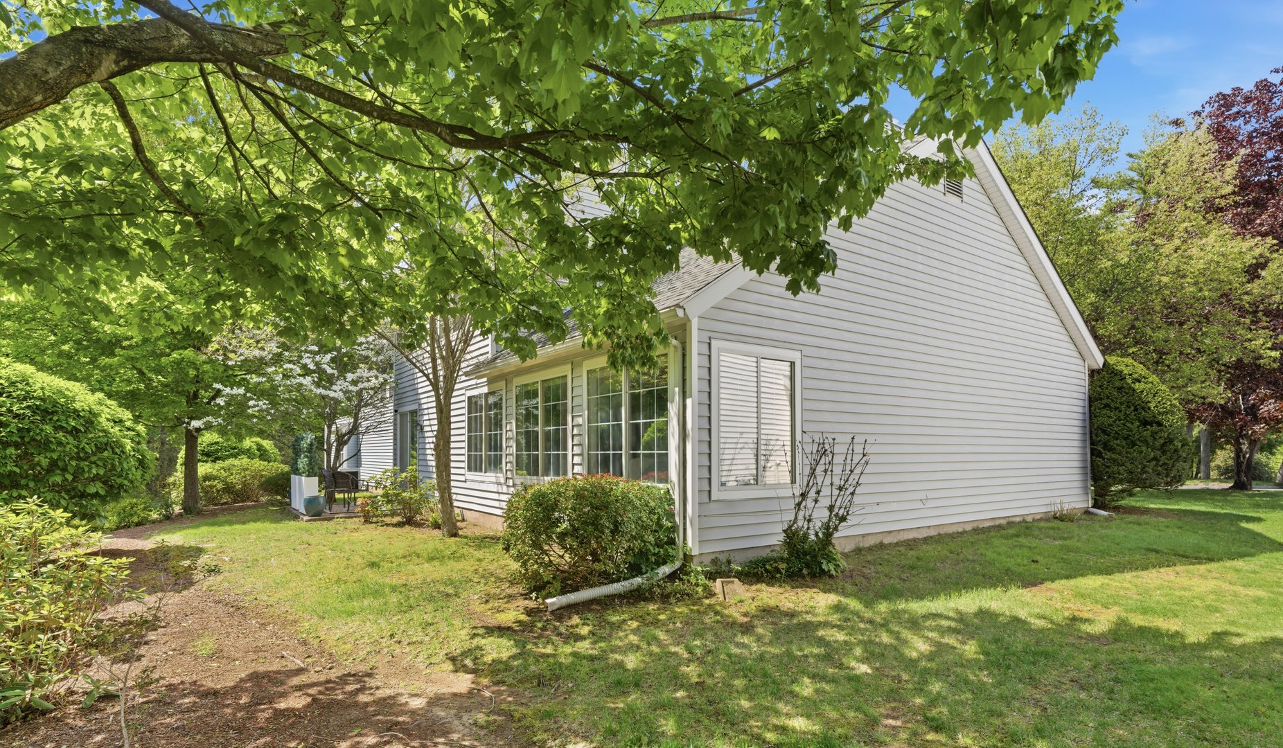 32 Southbridge Court Photo 37