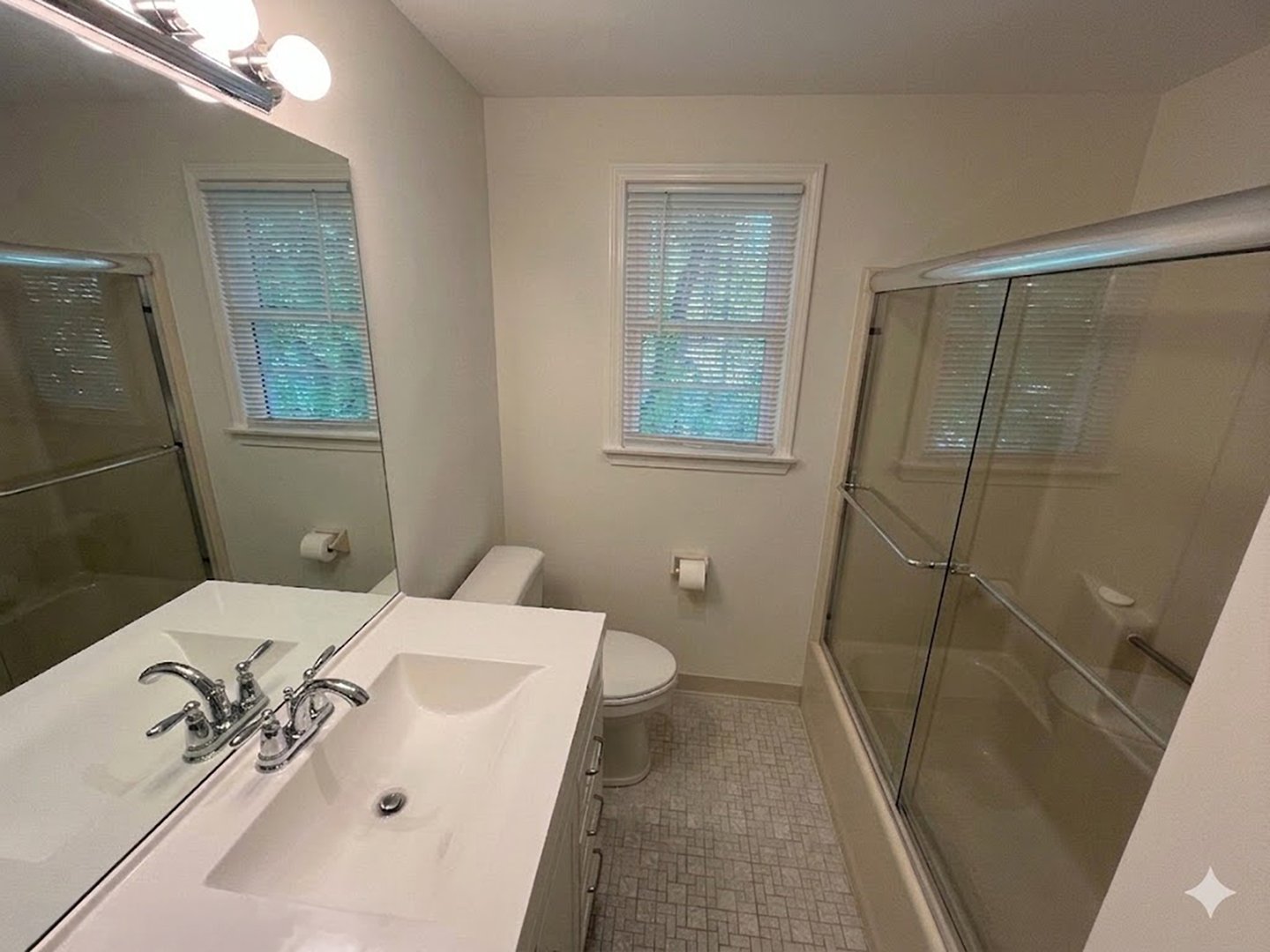 427 Westford Drive Photo 13
