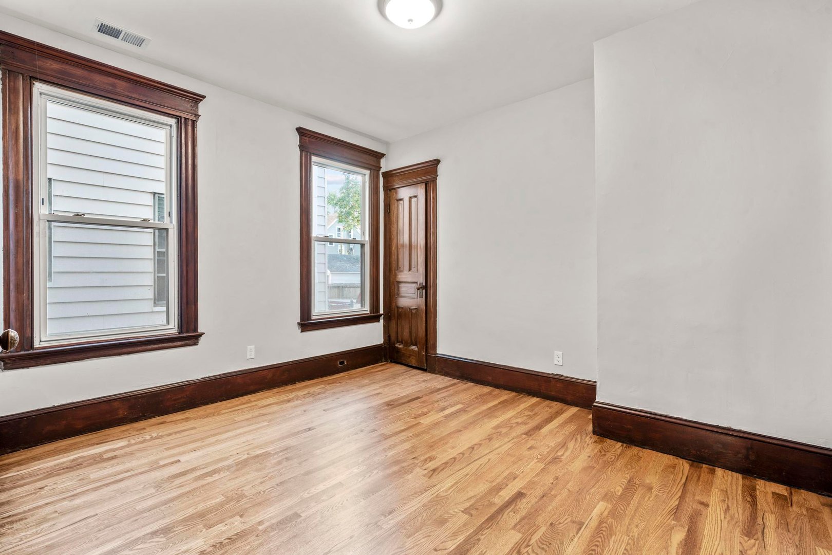 548 Ferry Street  #1 Photo 16