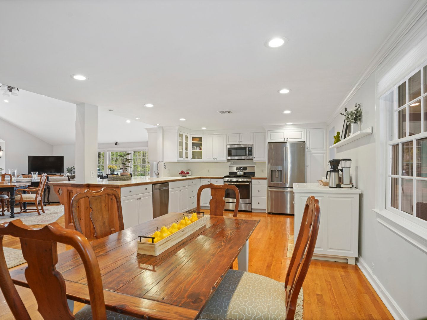 143 Old Boston Road Photo 18