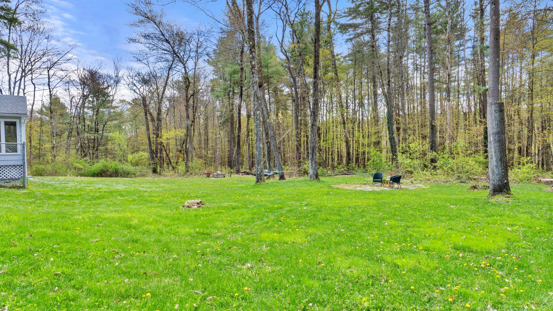 230 Middle Road Photo 19