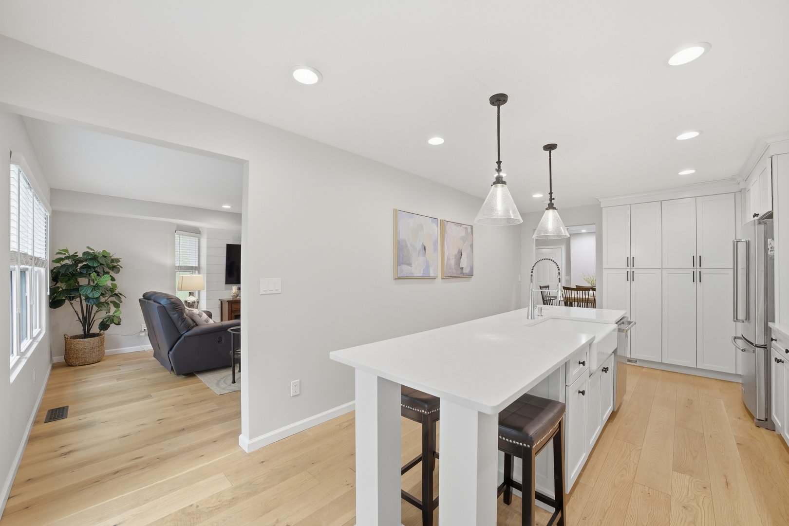 7 Guilford Circle Photo 4