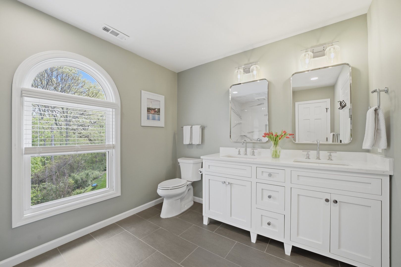 7 Guilford Circle Photo 14