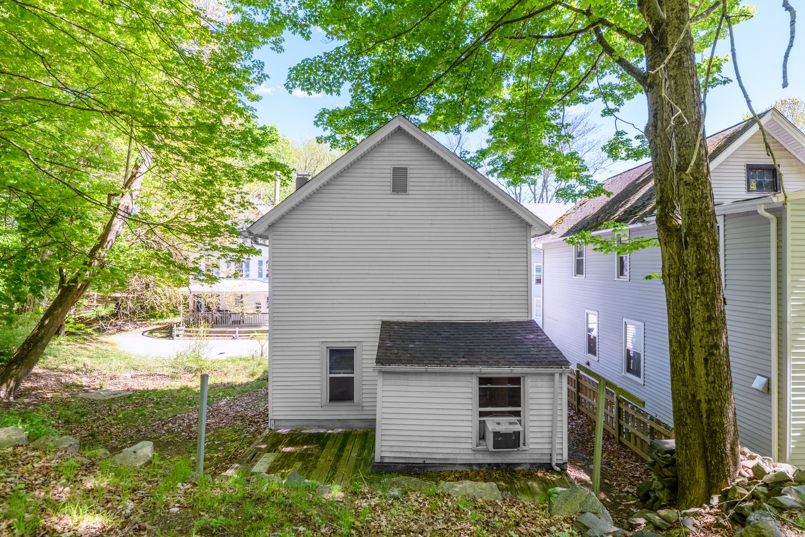 30 Durfey Street Photo 35