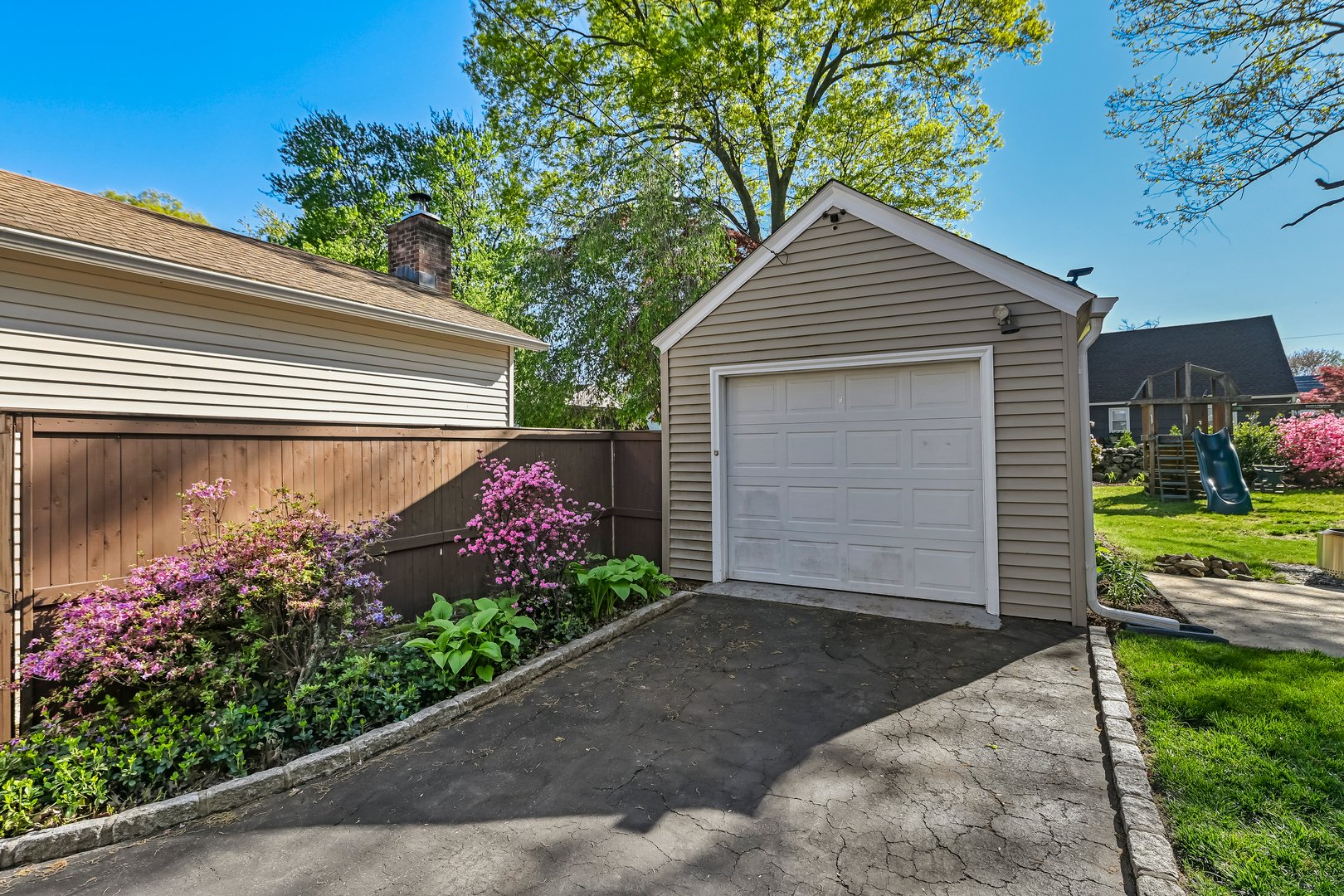15 Hadik Parkway Photo 20
