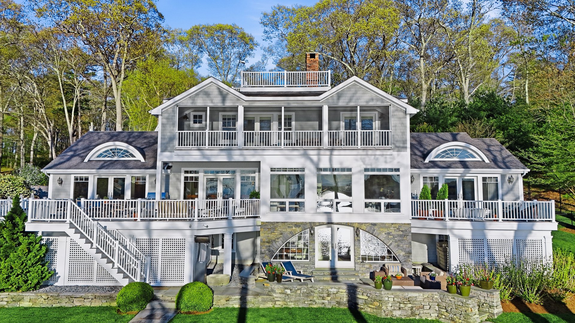77 Joshua Lane Photo 2