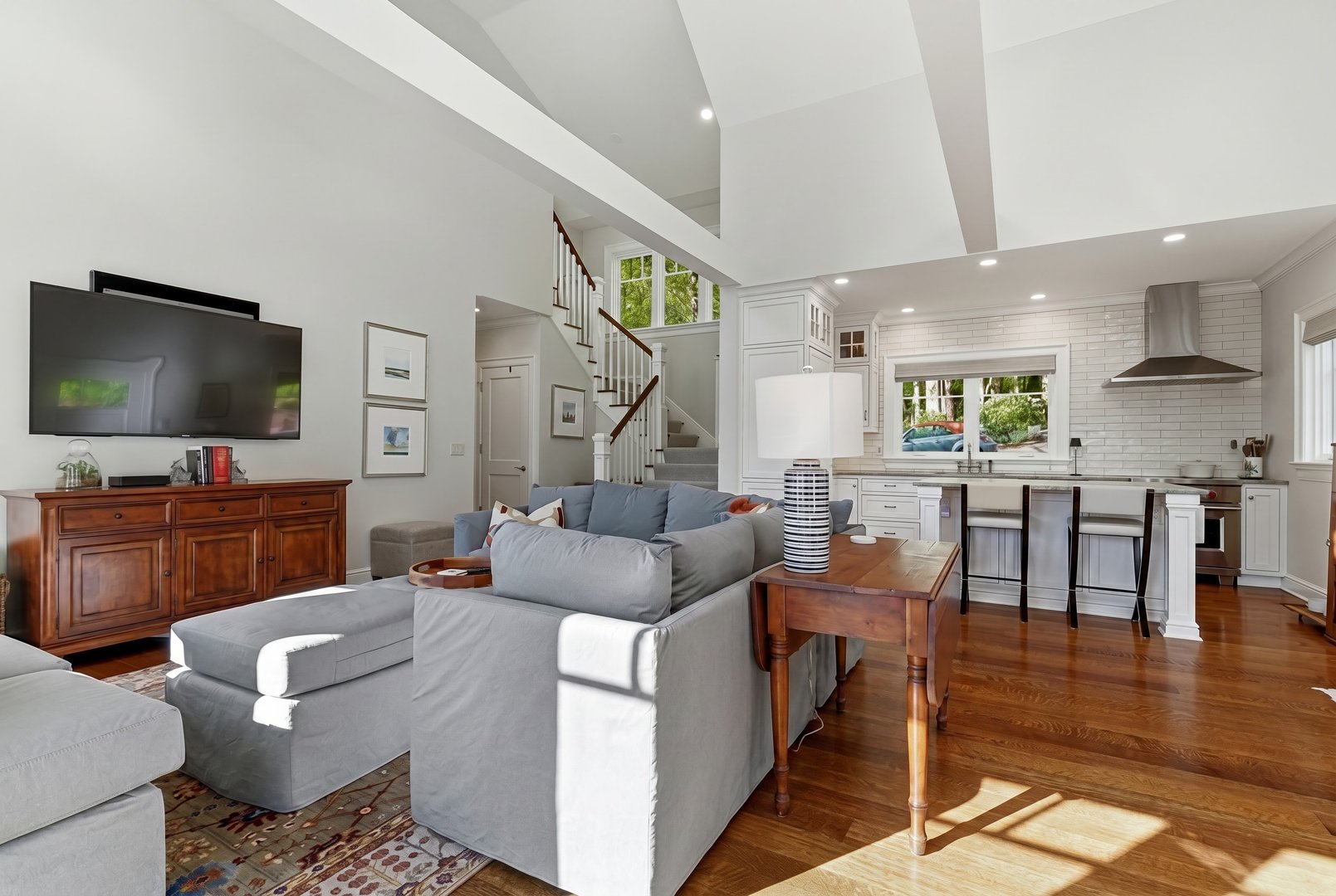 77 Joshua Lane Photo 40