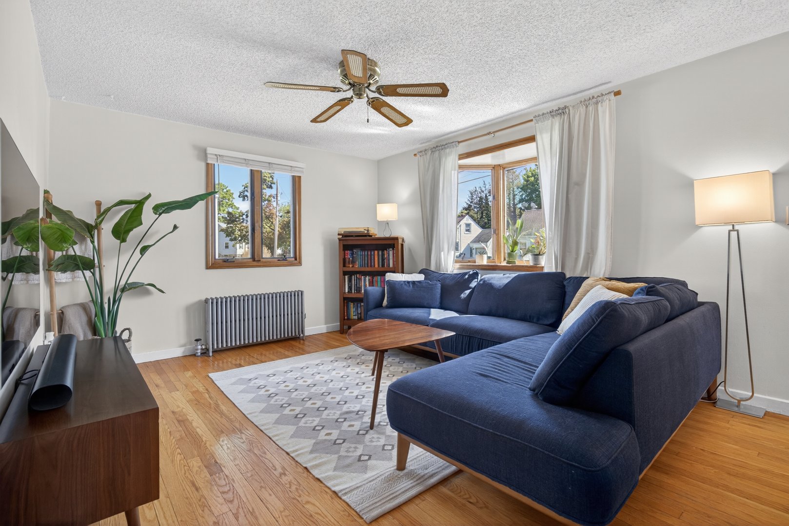 39 Westview Street Photo 5