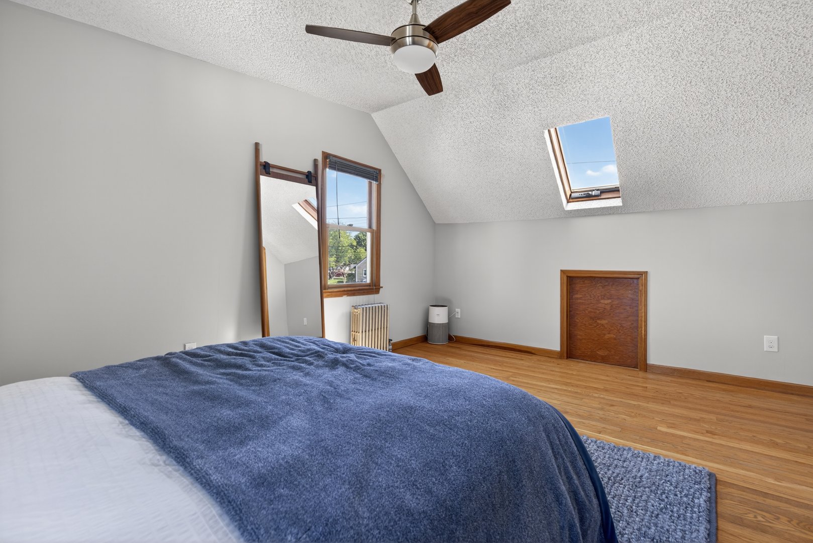 39 Westview Street Photo 17