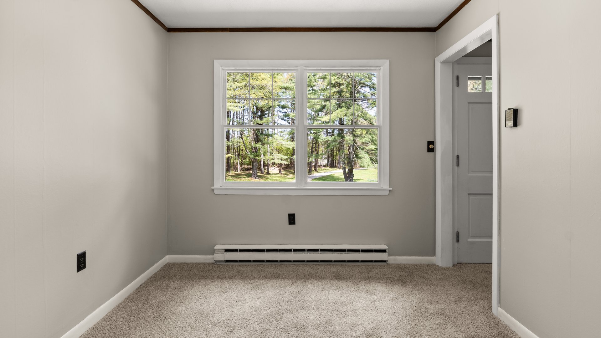 200 Hubbard St Photo 14