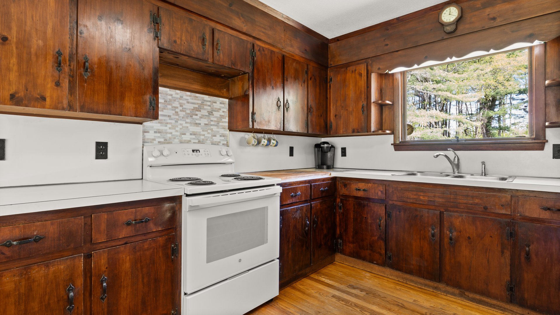 200 Hubbard St Photo 22