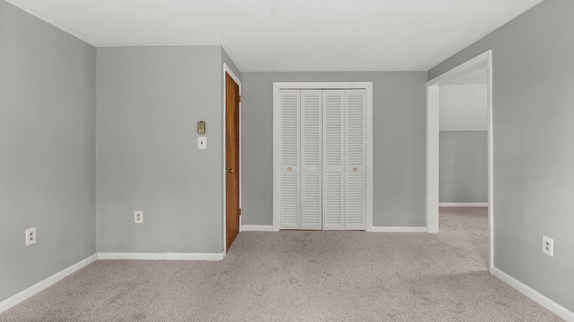 200 Hubbard St Photo 36