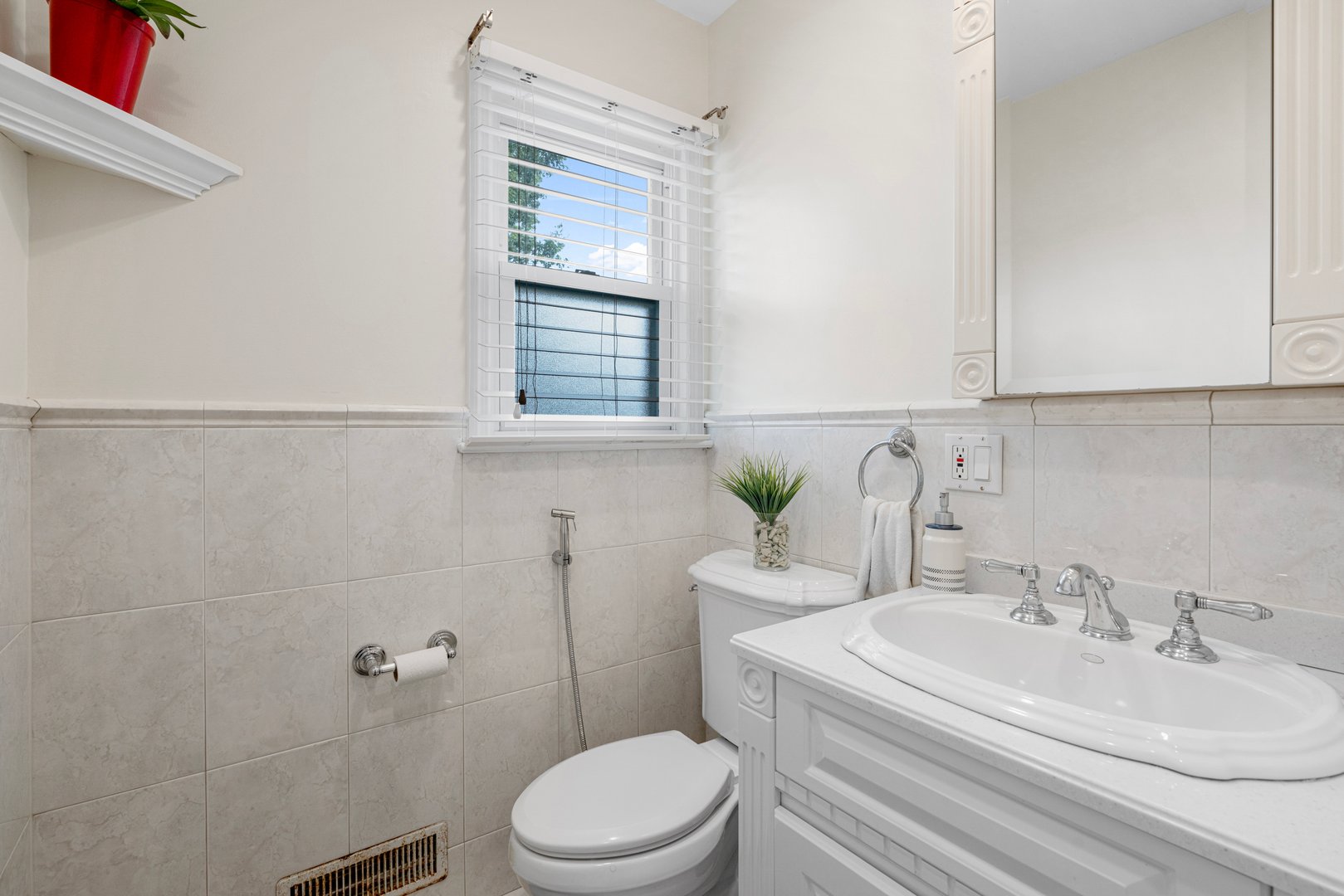 5 Oakridge Road Photo 15