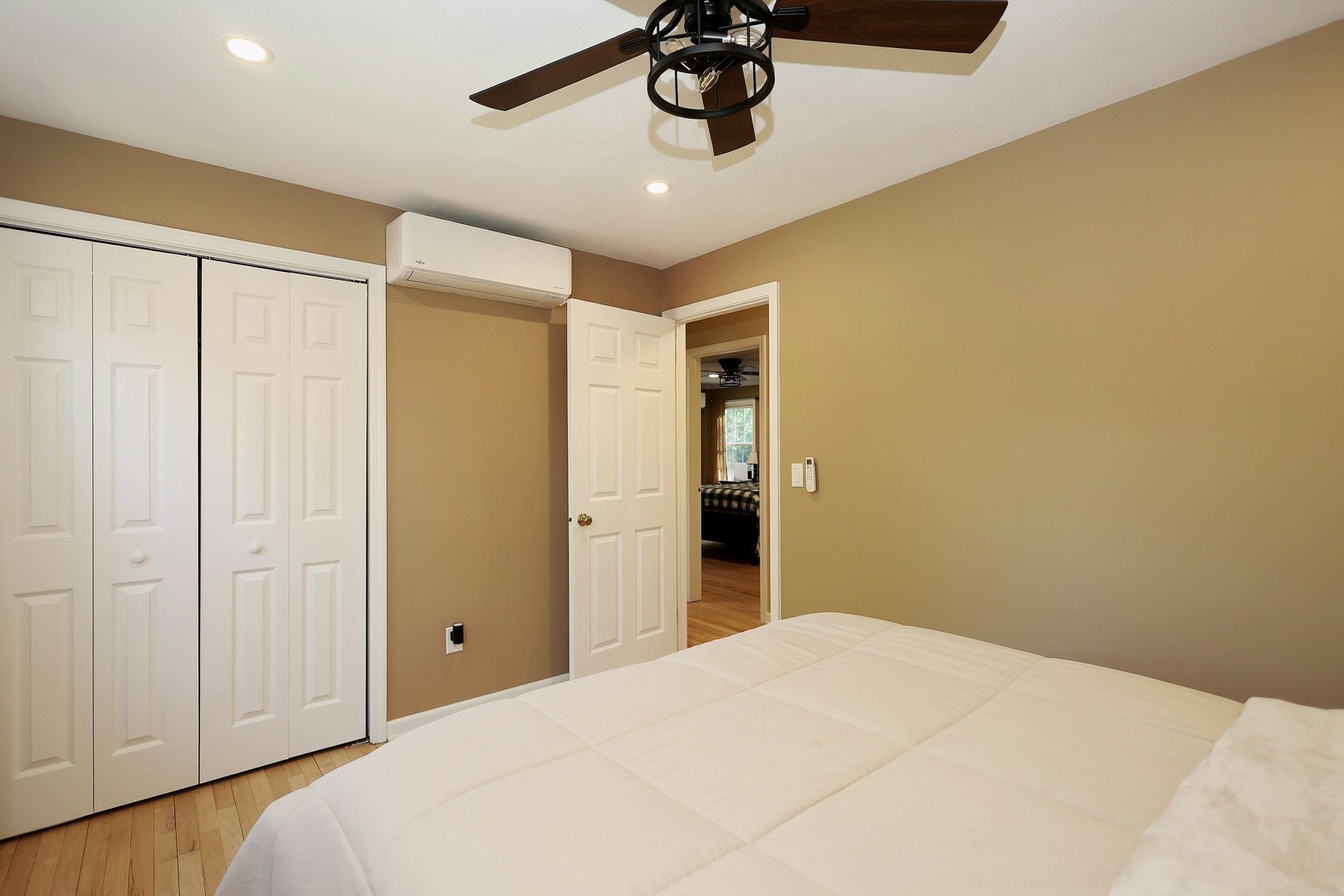 7 Hearthstone Terrace Photo 33