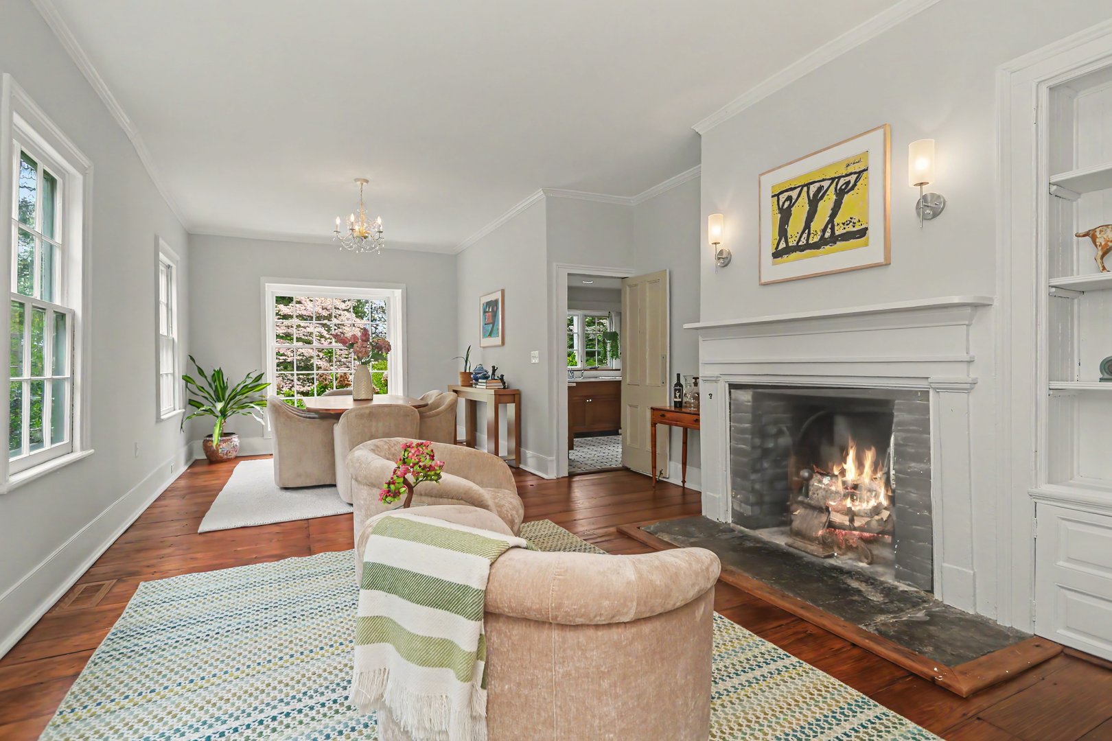 530 Roxbury Road Photo 9