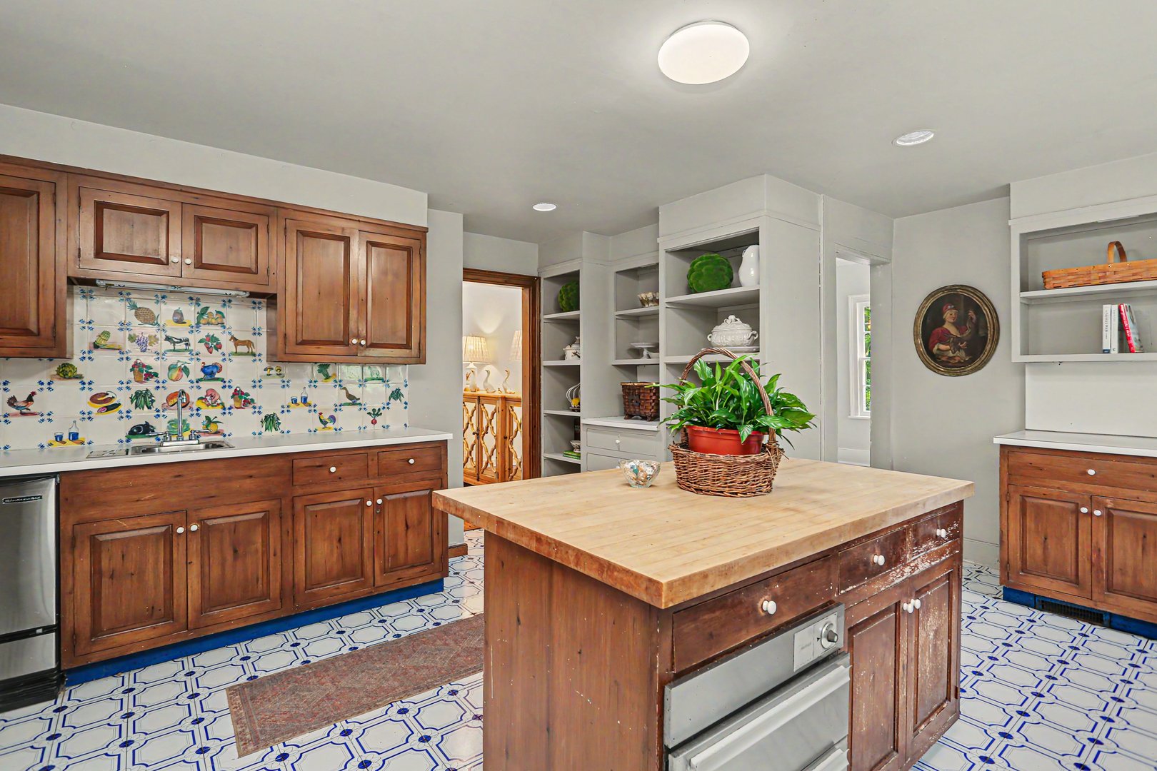 530 Roxbury Road Photo 21