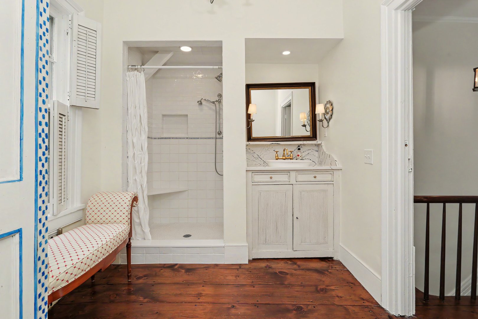 530 Roxbury Road Photo 42