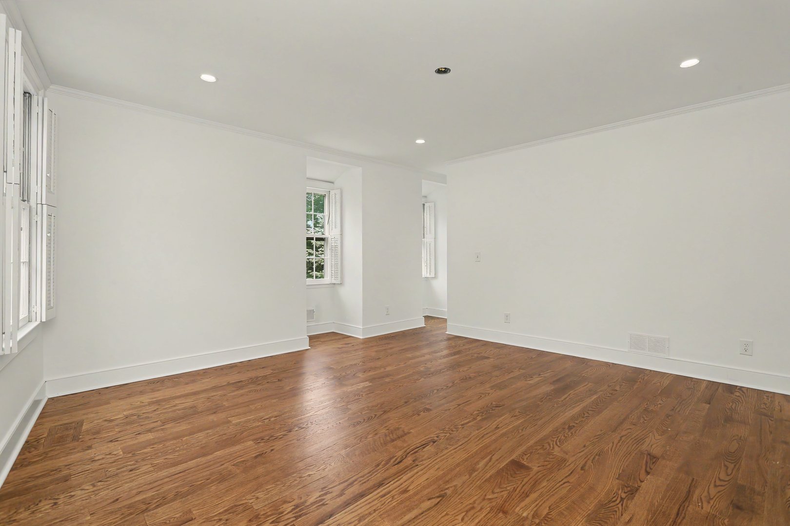 530 Roxbury Road Photo 50