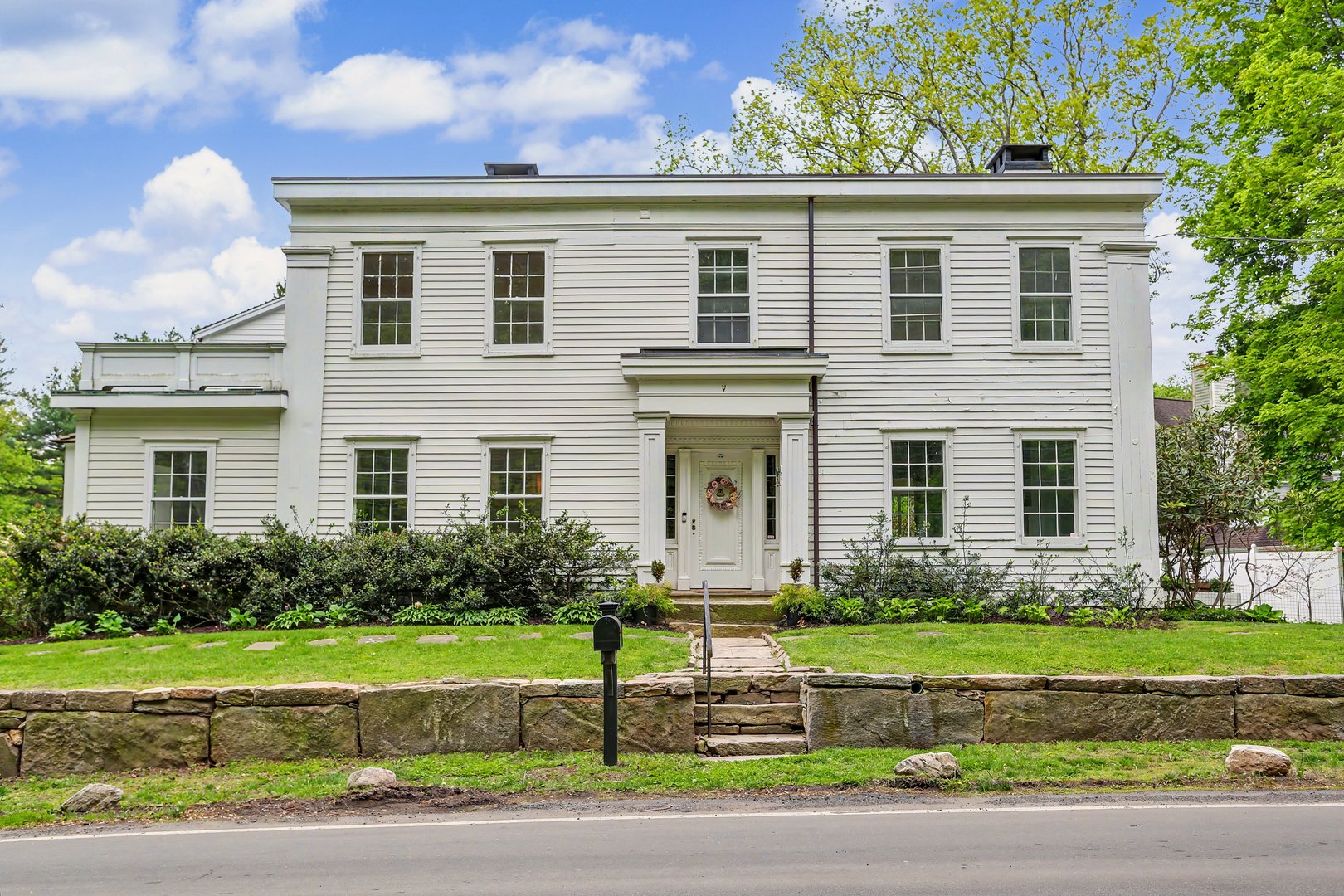 530 Roxbury Road Photo 69