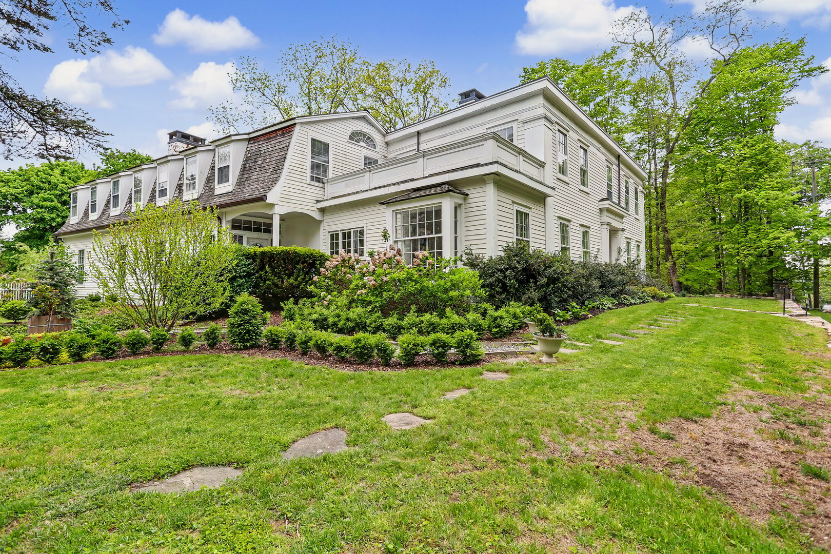 530 Roxbury Road Photo 71