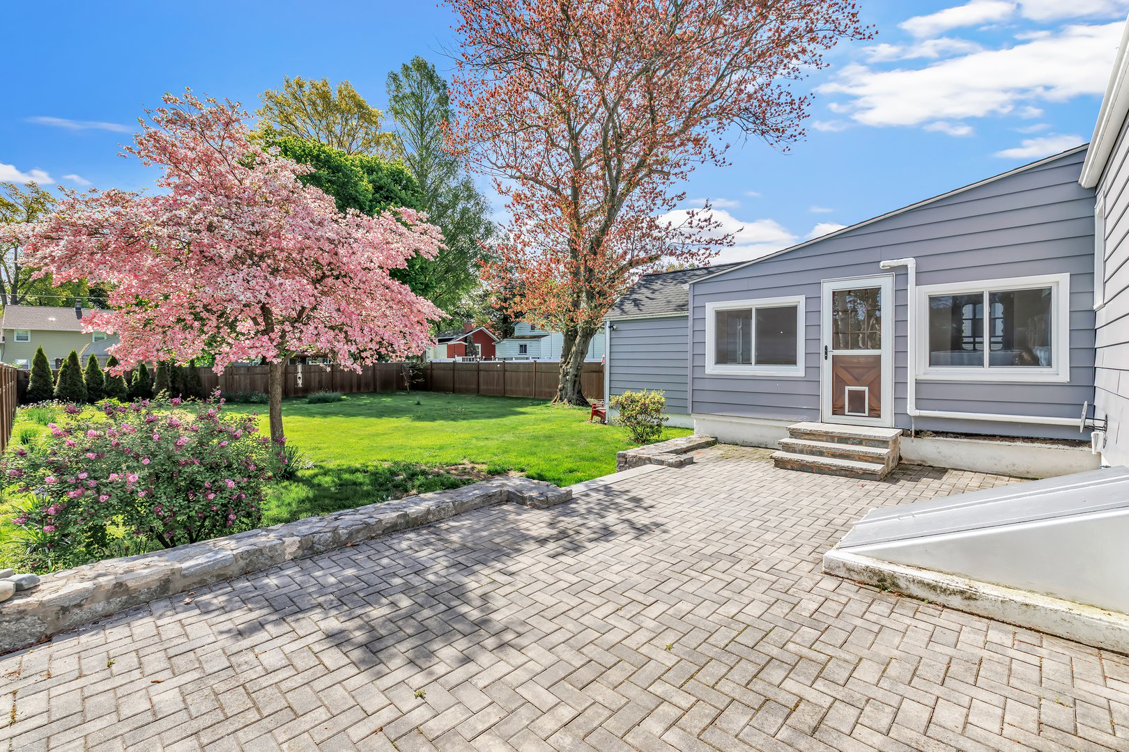 21 Aimes Drive Photo 3