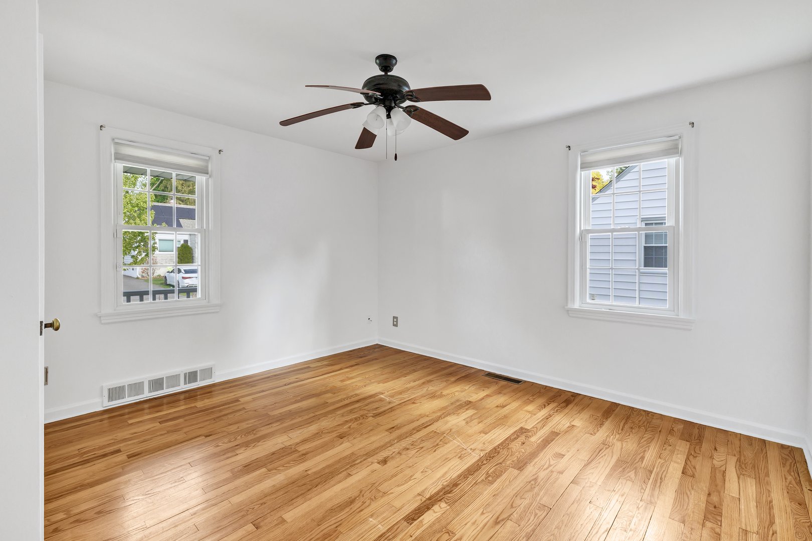 21 Aimes Drive Photo 18