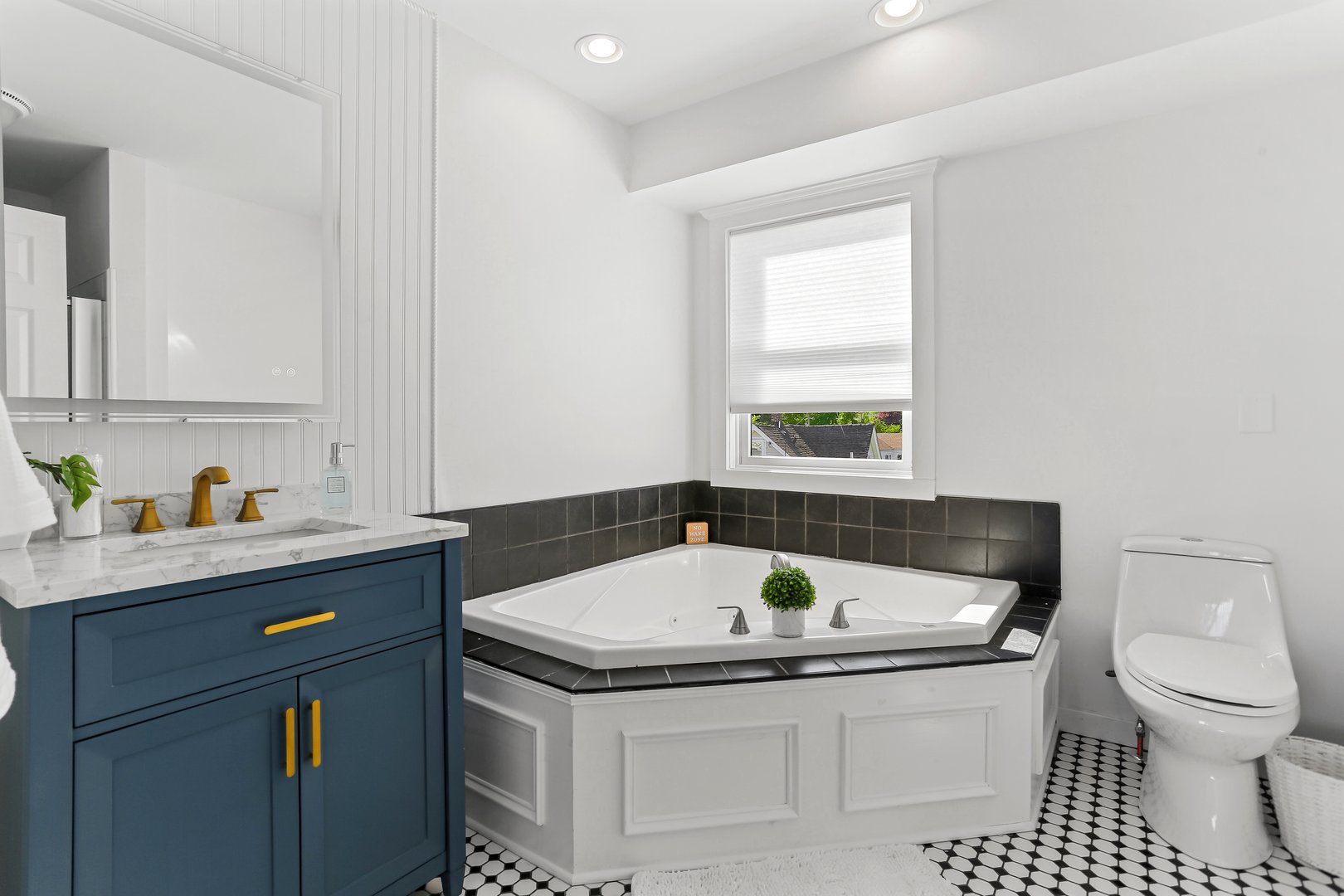 9 Stowe Avenue Photo 23