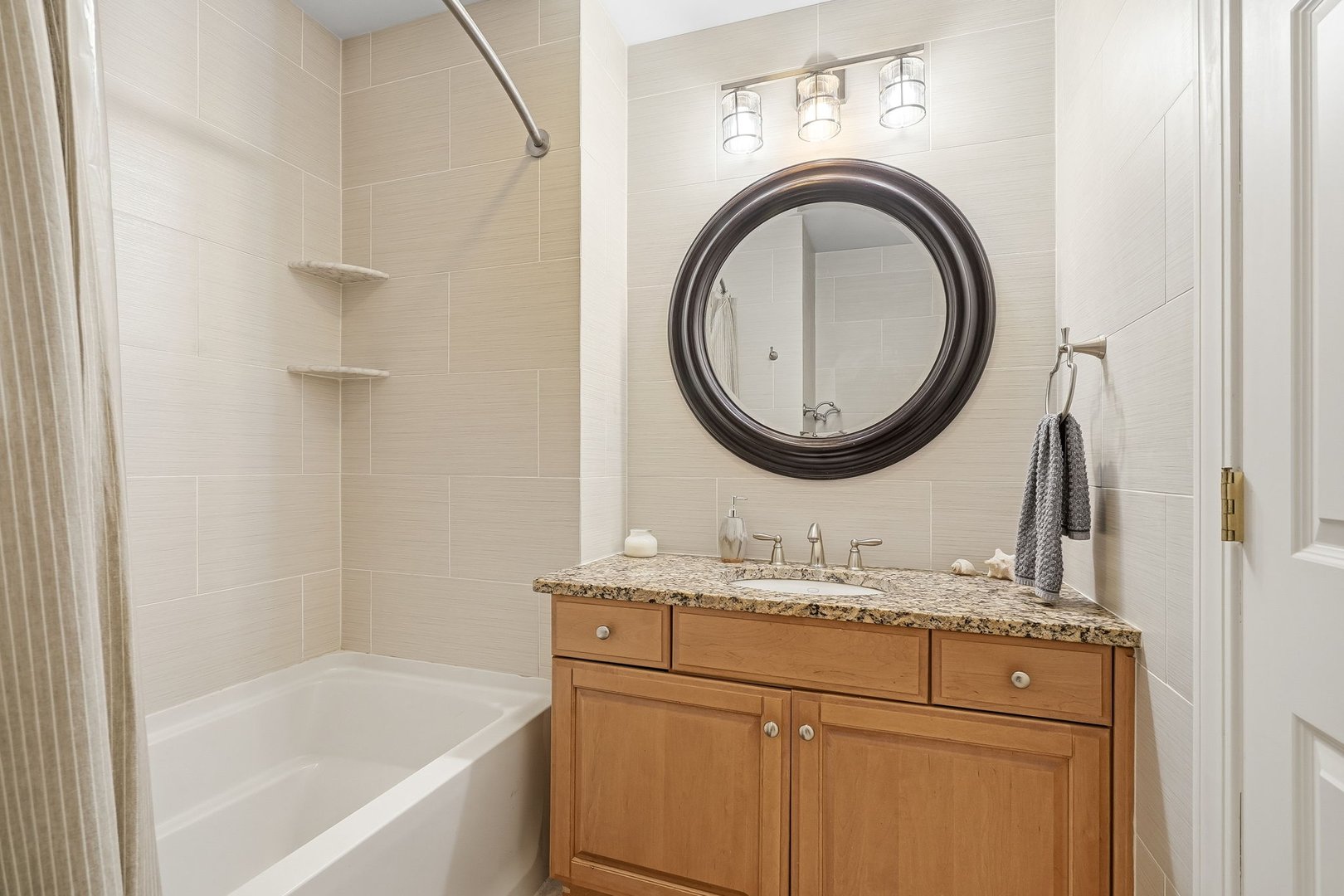 80 Third Avenue Photo 29