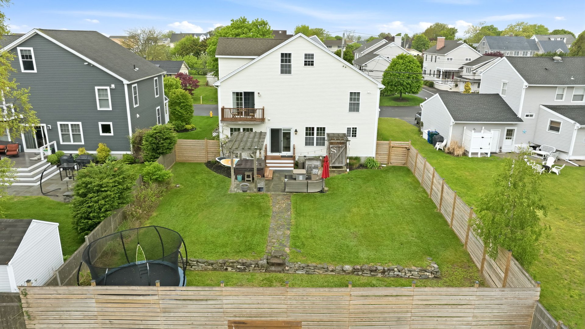 80 Third Avenue Photo 37