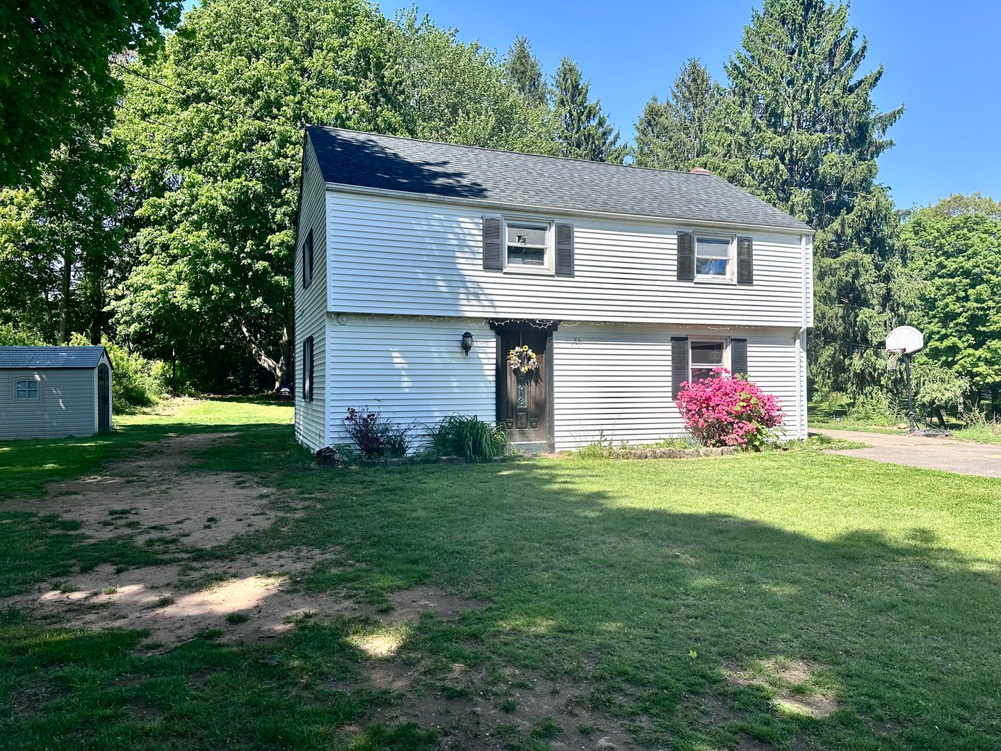 86 Old Farms Road Photo 2