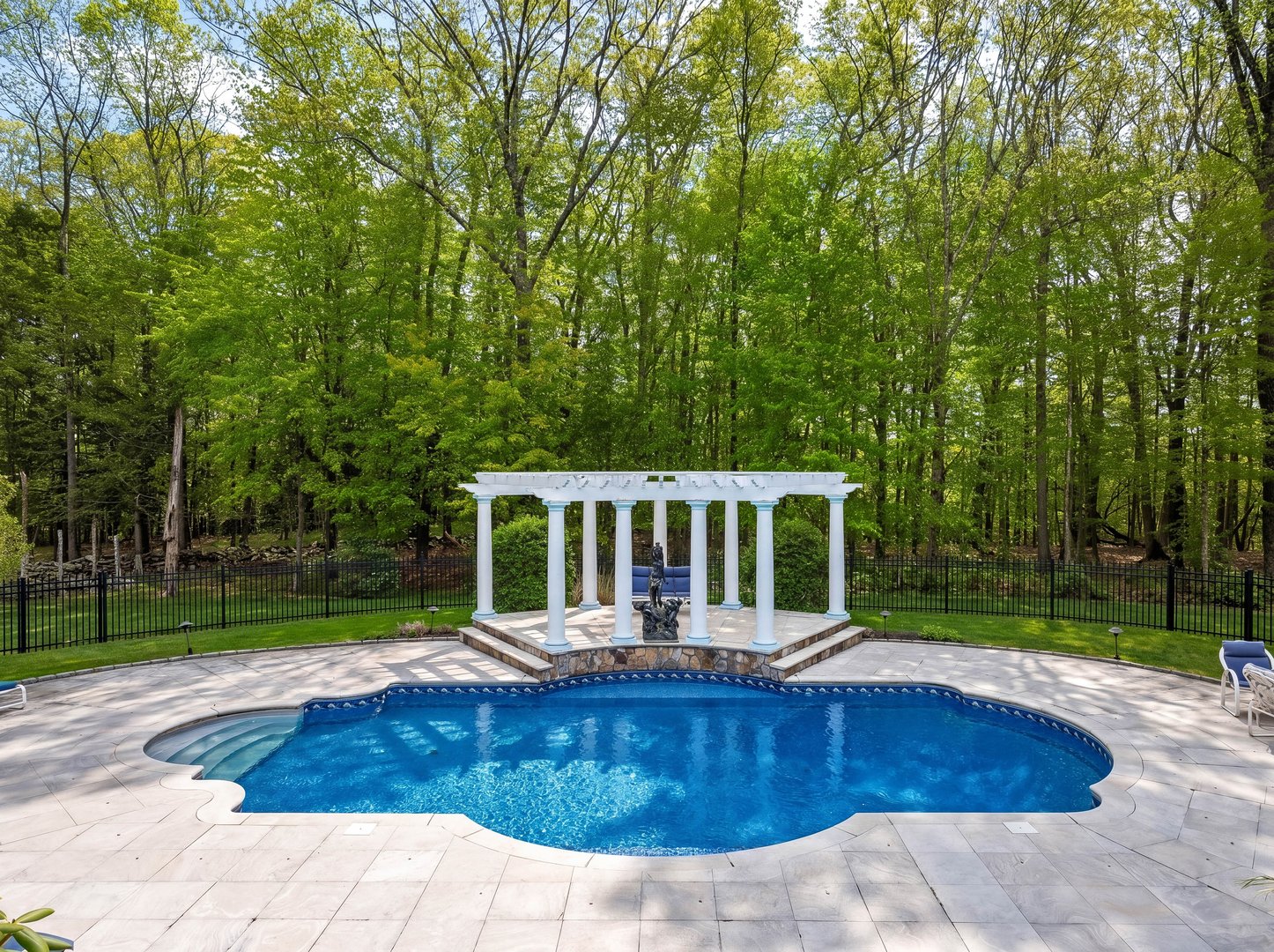 63 Turney Road Photo 4
