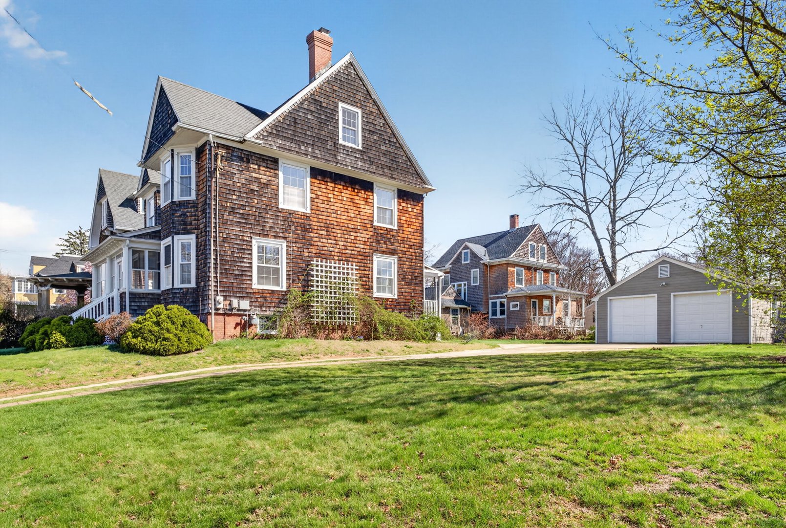 314 Ocean Avenue Photo 9