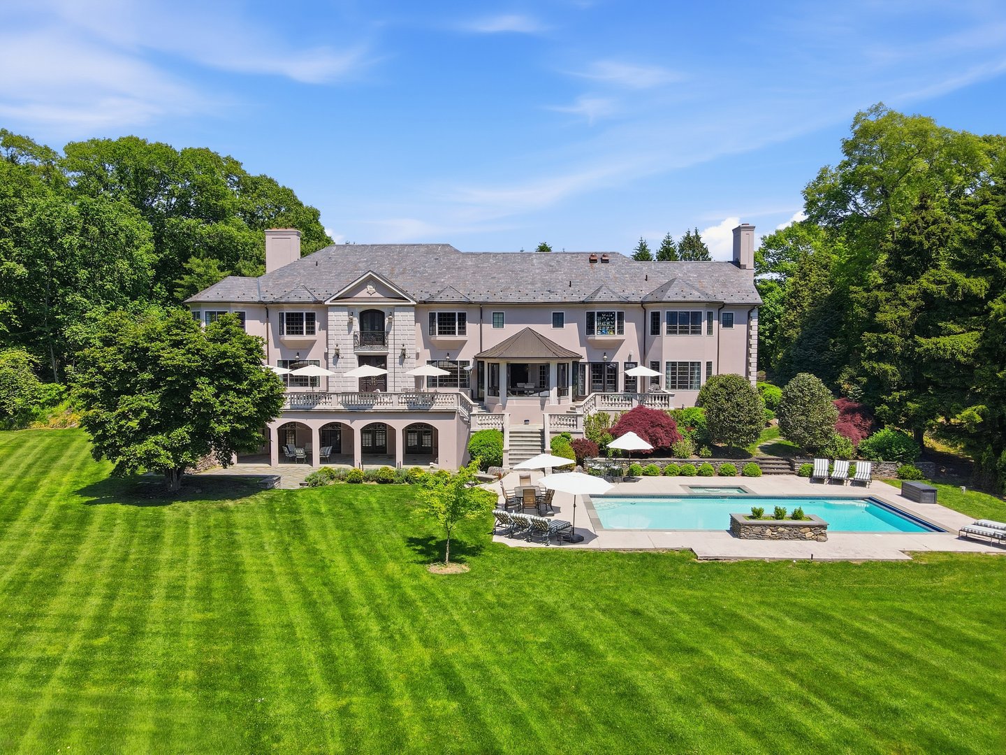 1 Laurelwood Court Photo 47