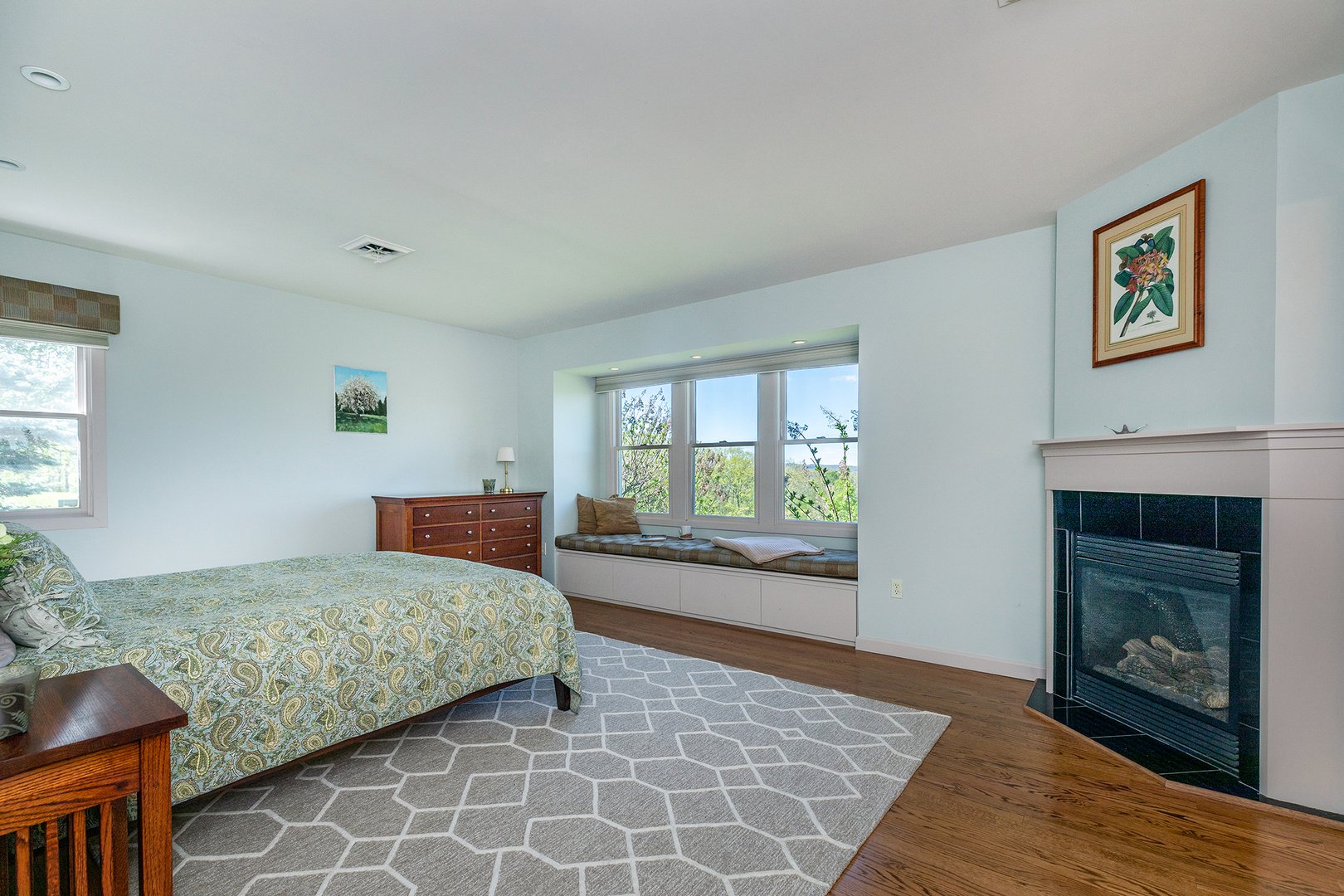 Breezy Hill Road Photo 13
