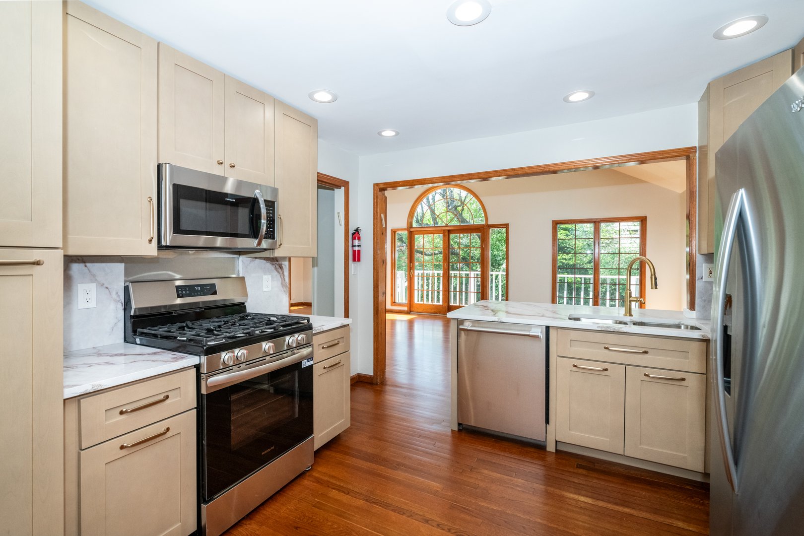 177 Puritan Drive Photo 13
