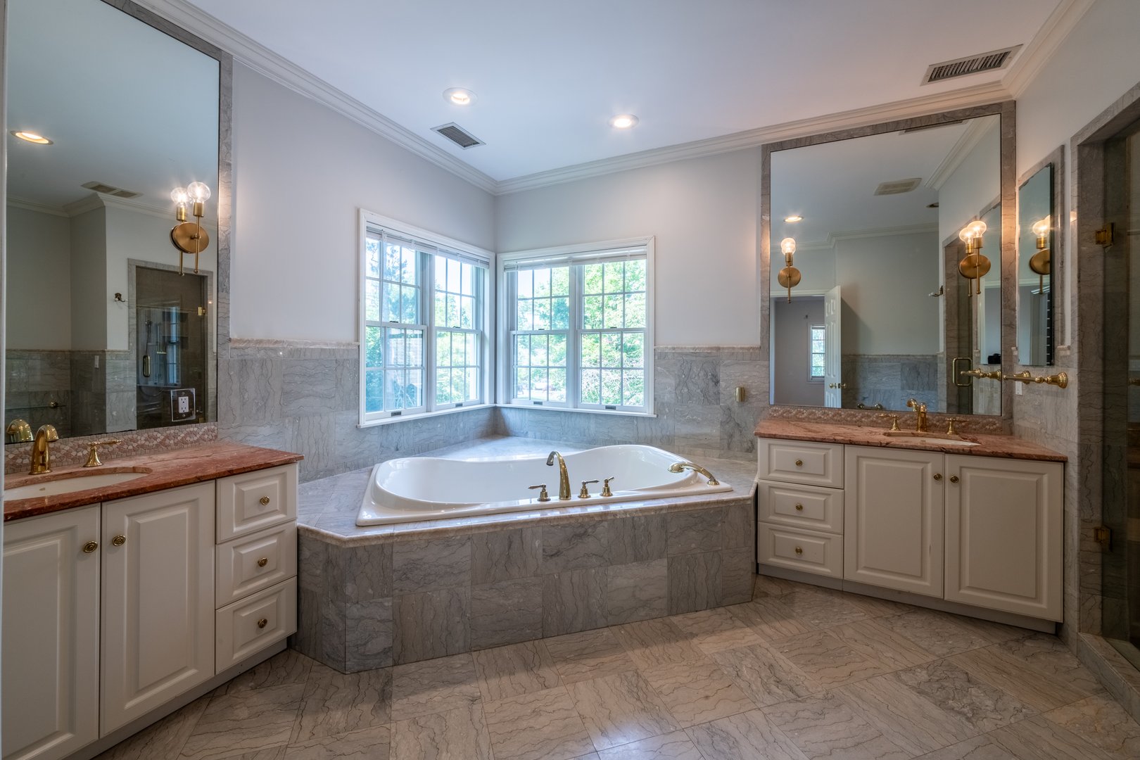 177 Puritan Drive Photo 19
