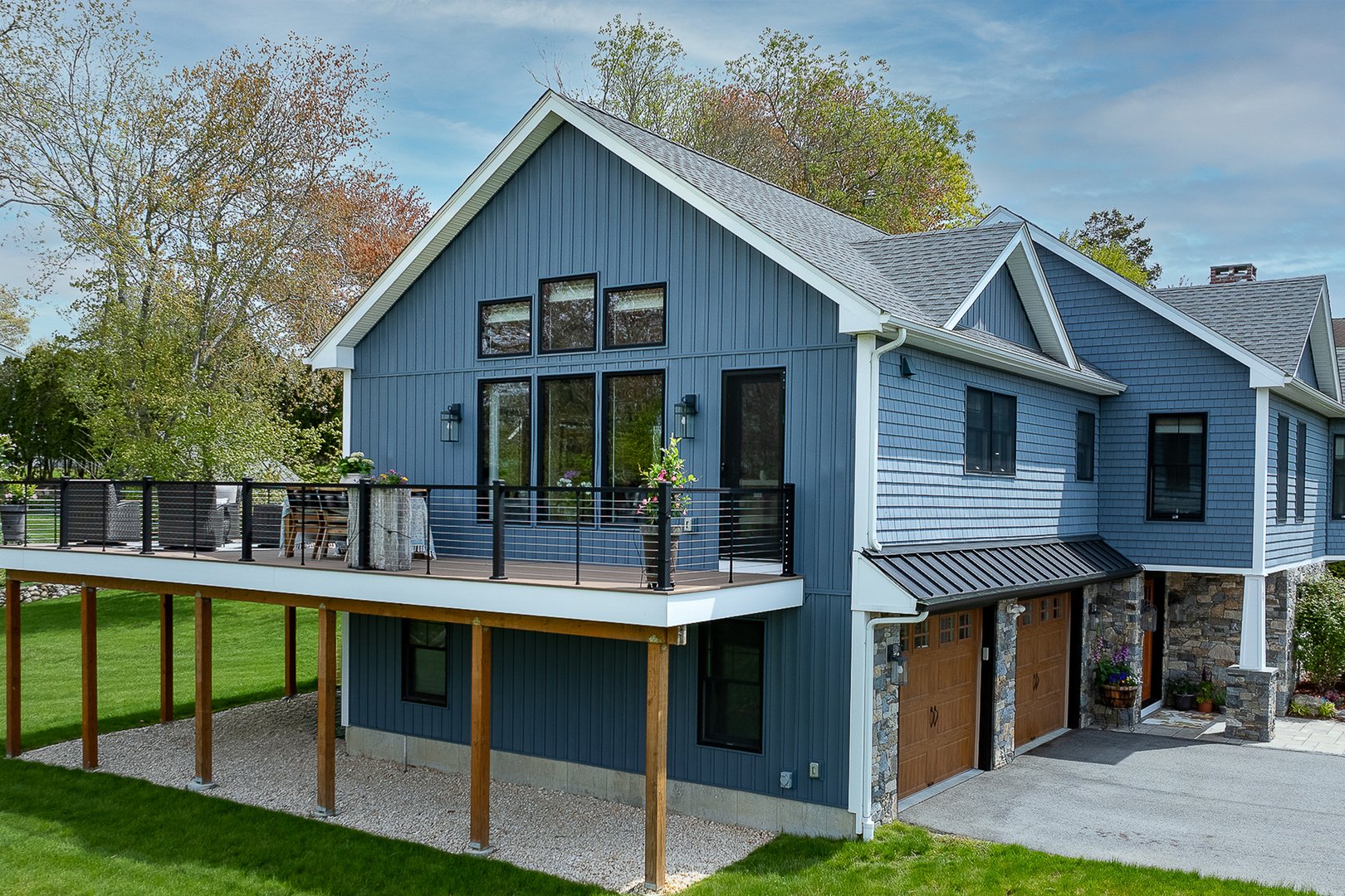 8 East Wharf Road Photo 2