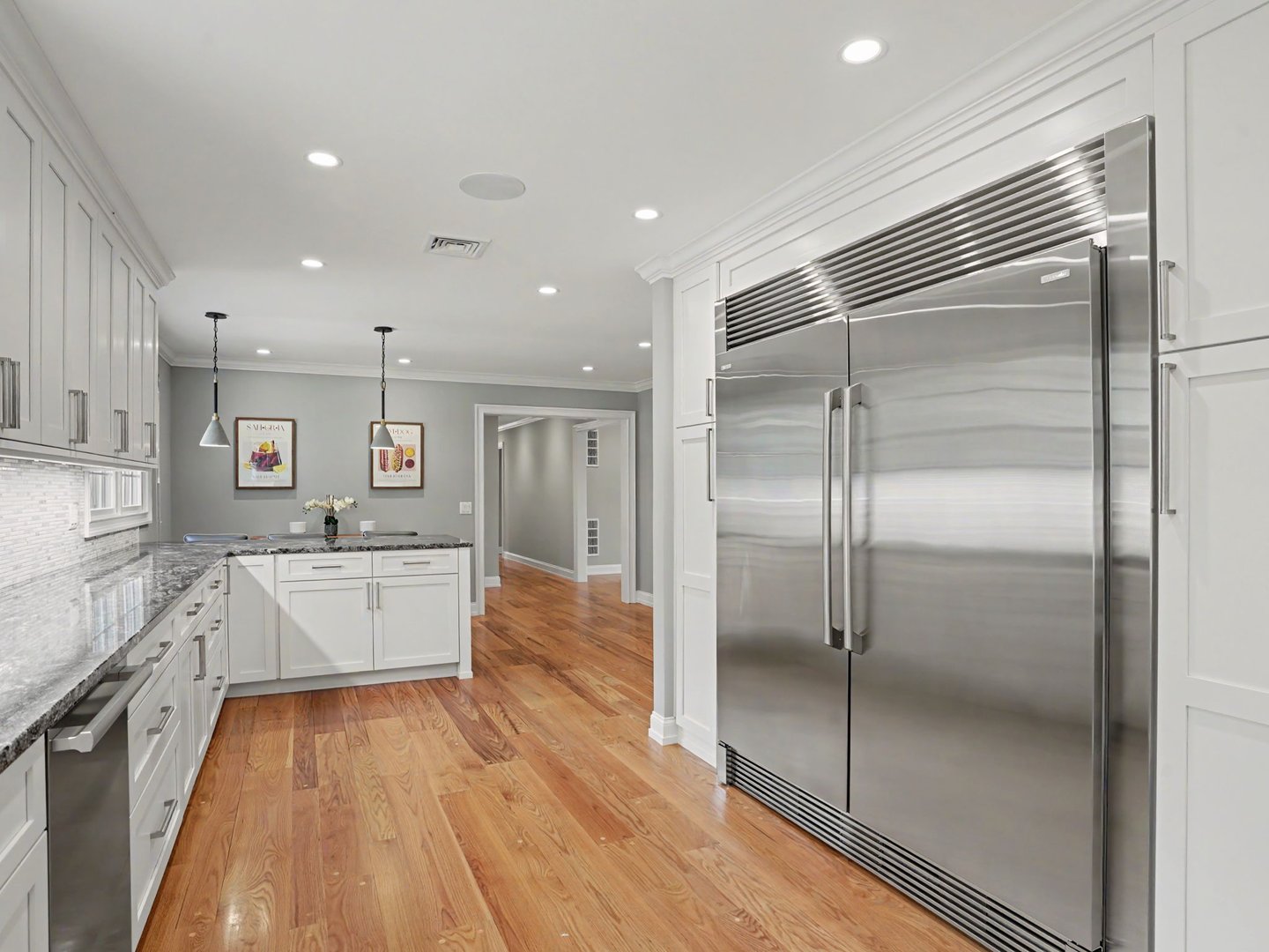 8 White Fox Road Photo 11