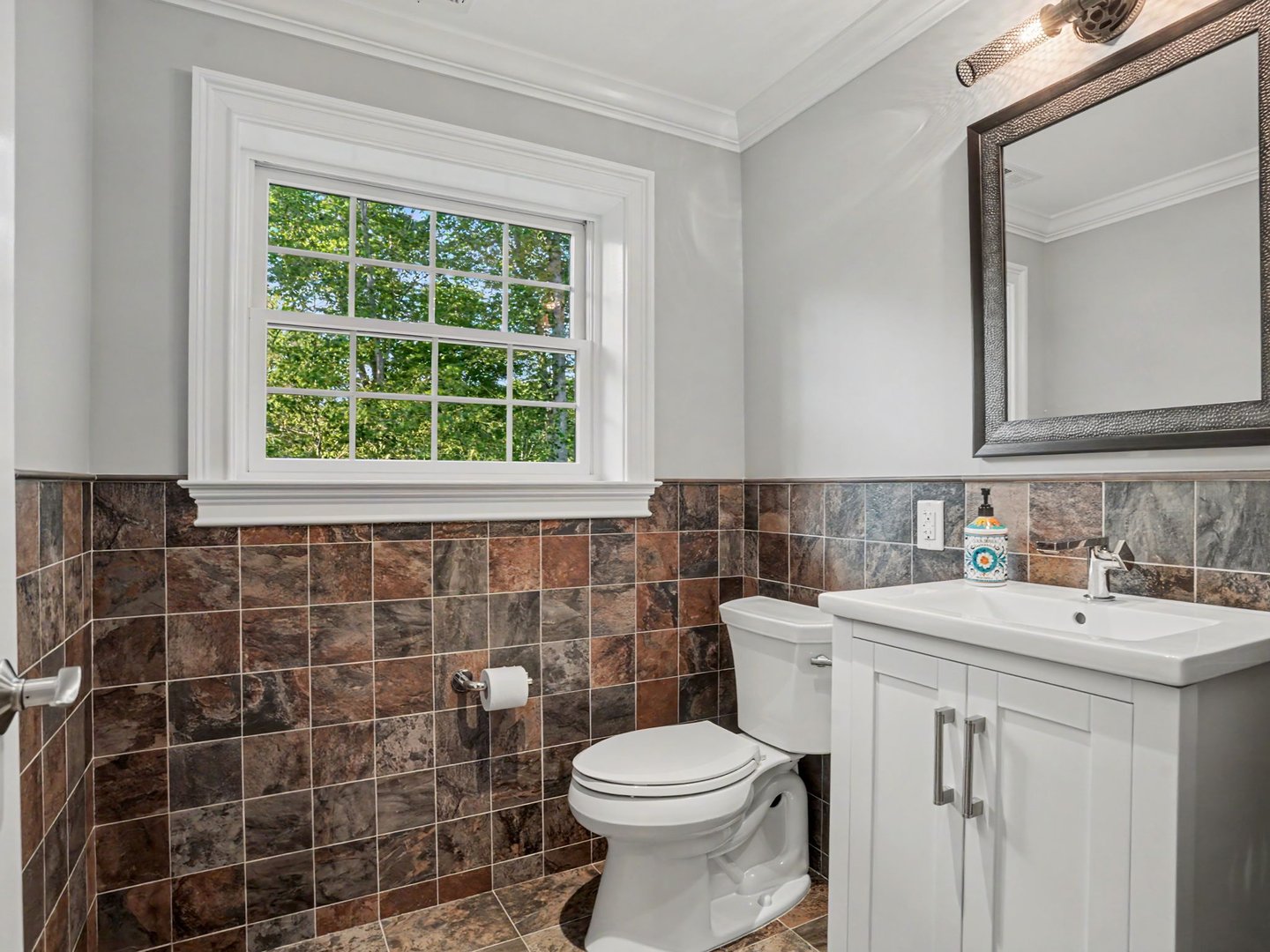 8 White Fox Road Photo 25