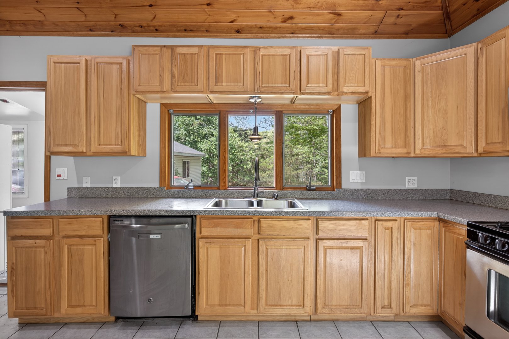 145 Liberty Street Photo 4