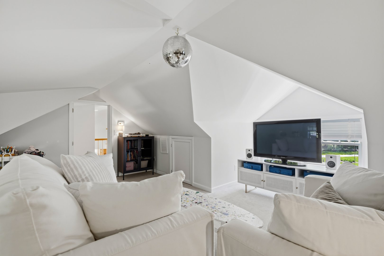 17 Woodbrook Road Photo 14