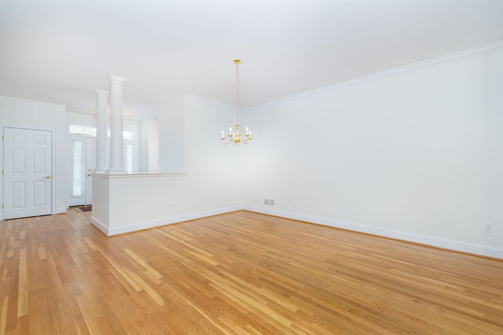 9 Ashton Circle Photo 8