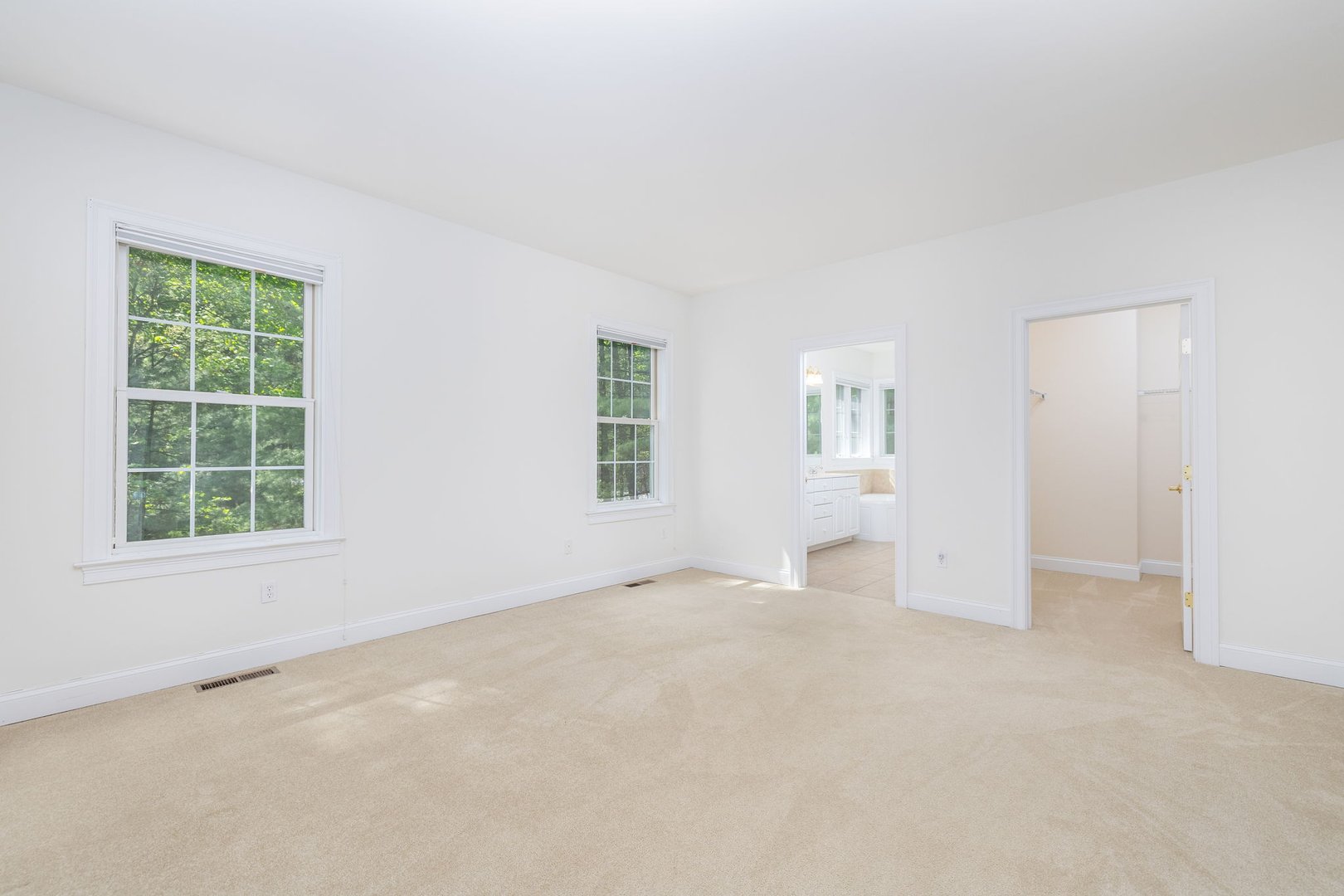 9 Ashton Circle Photo 15