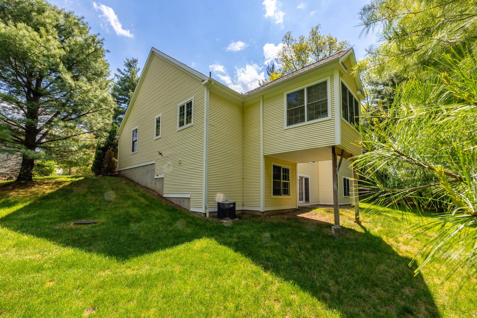 9 Ashton Circle Photo 30