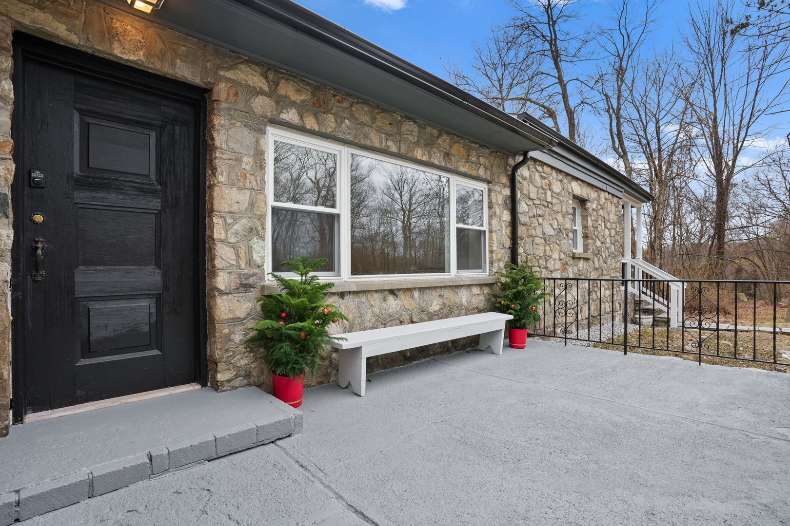 517 E Mountain Road N  #515-517 Photo 27