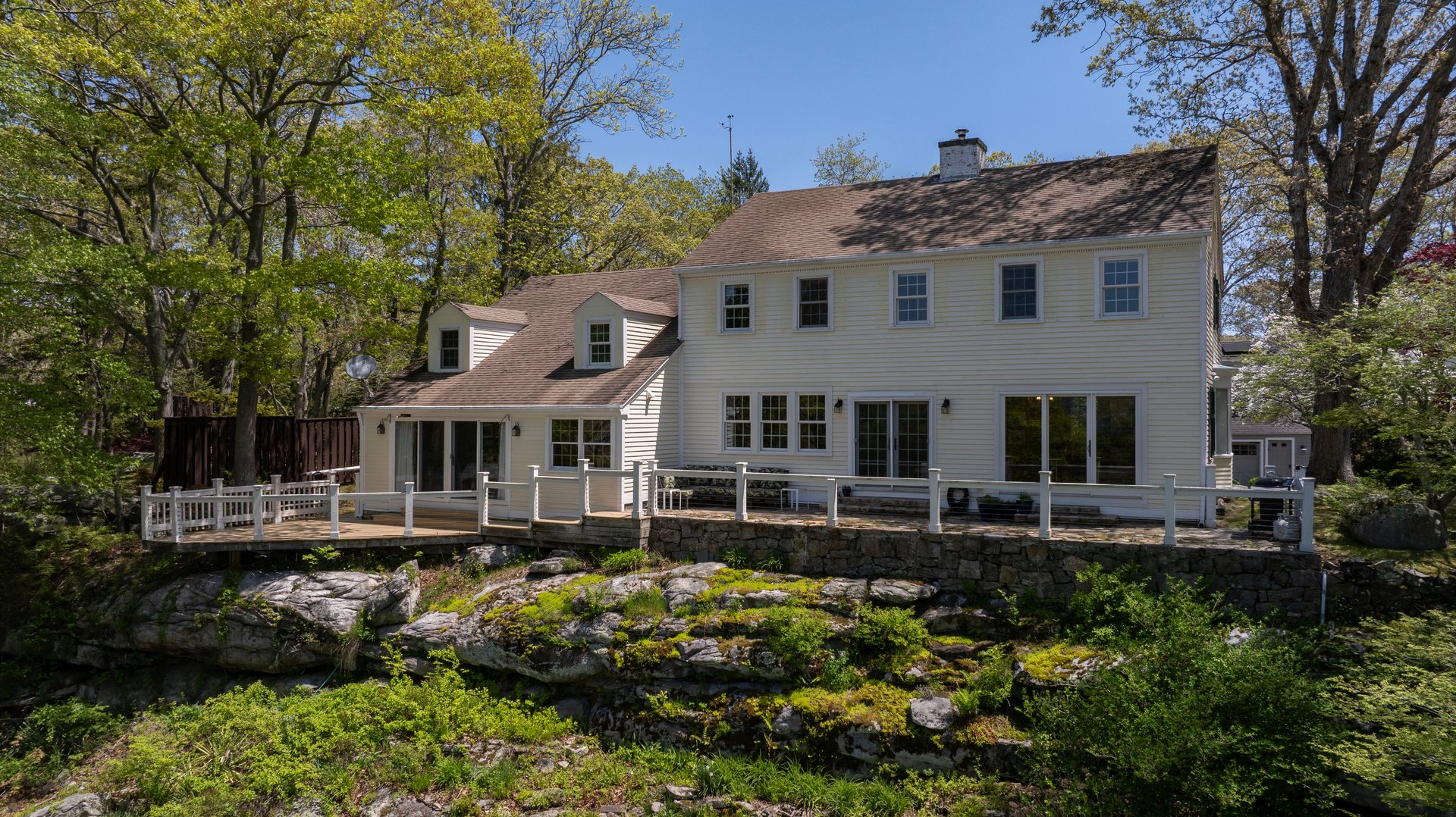 32 Money Point Road Photo 37