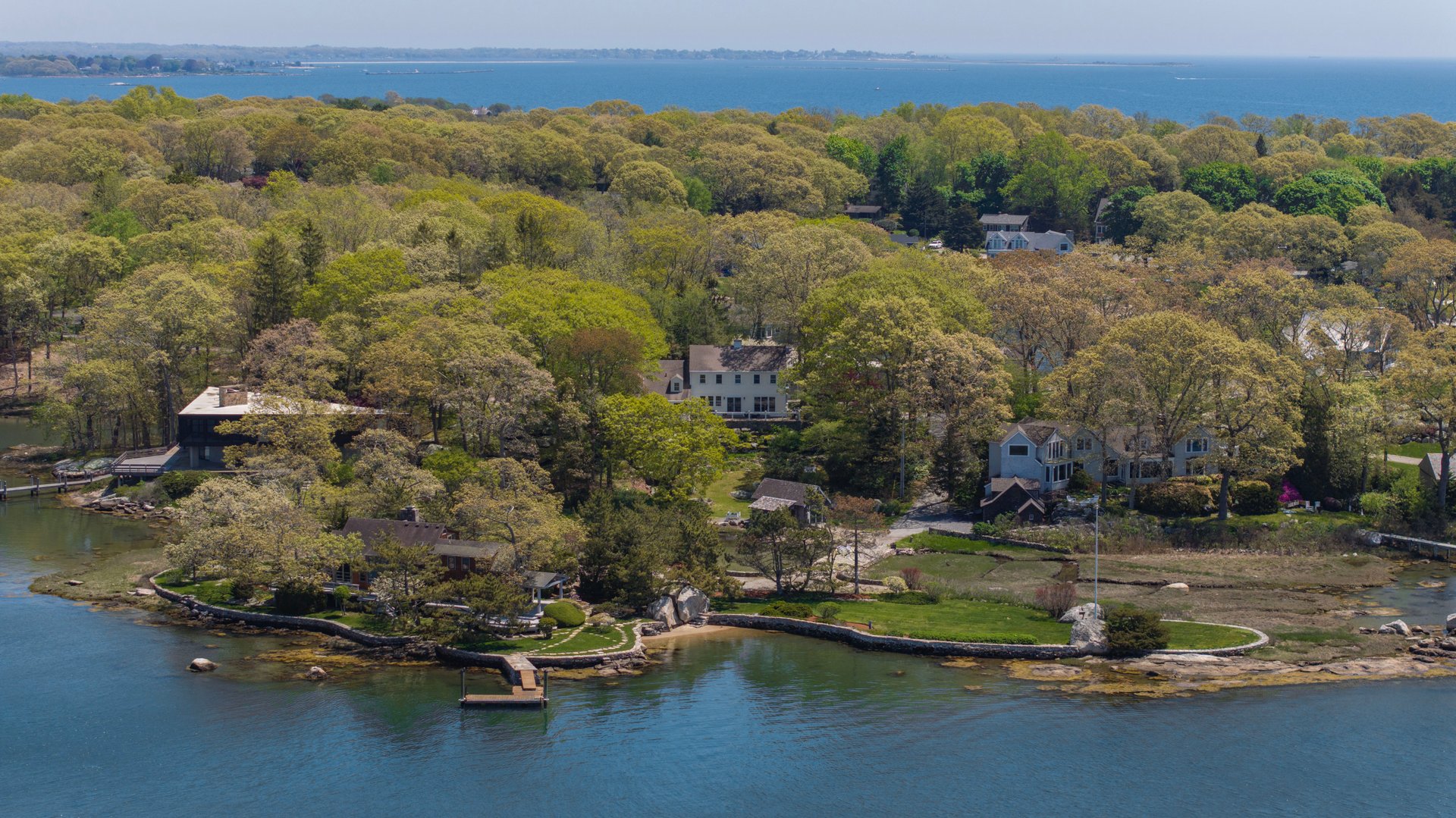 32 Money Point Road Photo 38