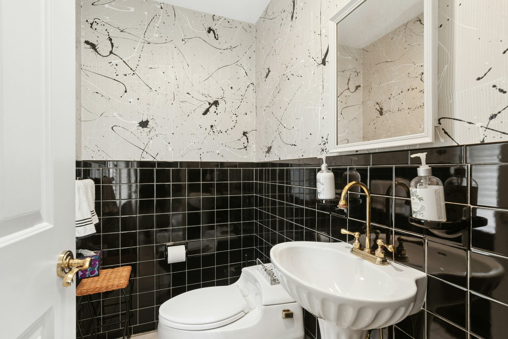 95 Alexandra Drive Photo 21