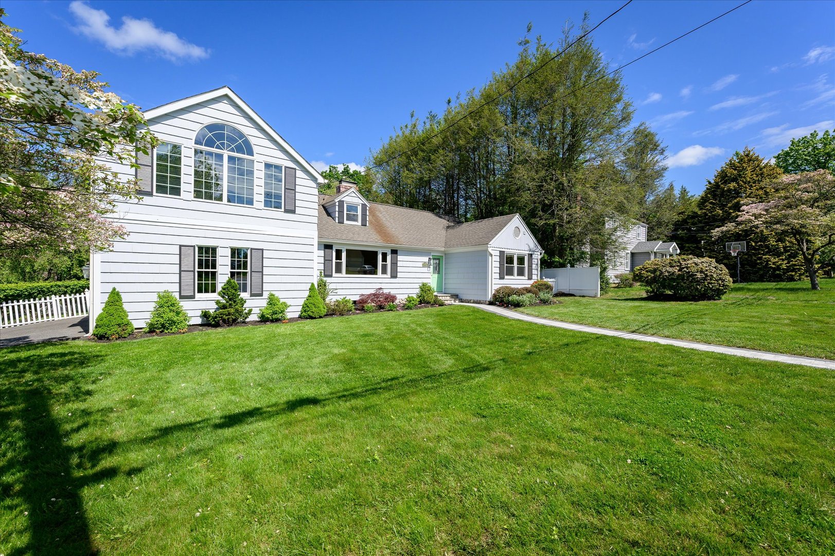 43 Green Knolls Lane Photo 4