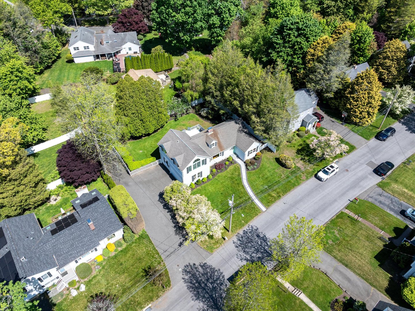 43 Green Knolls Lane Photo 17